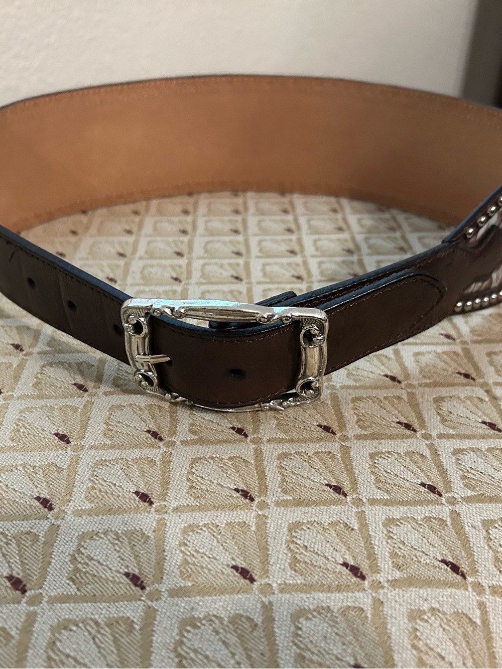 3D Studded Floral Leather Waist Belt in Brown and Cream S/M - Picture 3 of 7